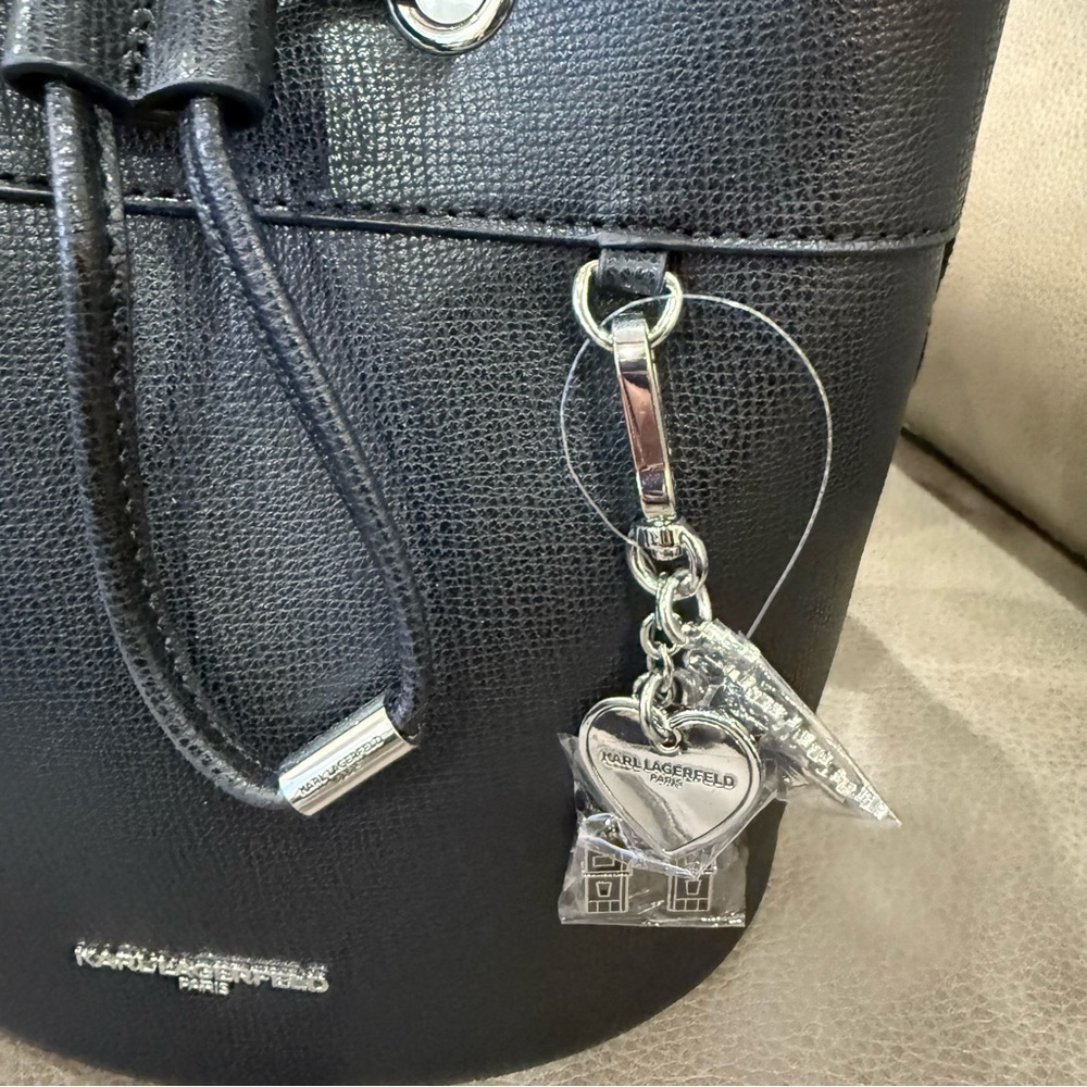 Karl Lagerfeld Paris Adele Medium Bucket Bag NWT - Picture 6 of 10